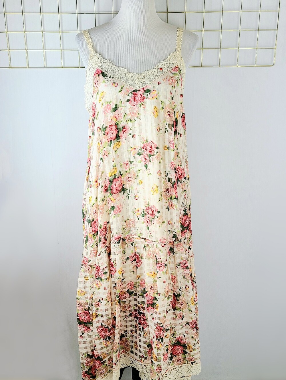Pero Handmade Silk Cotton Floral Print Midi Dress